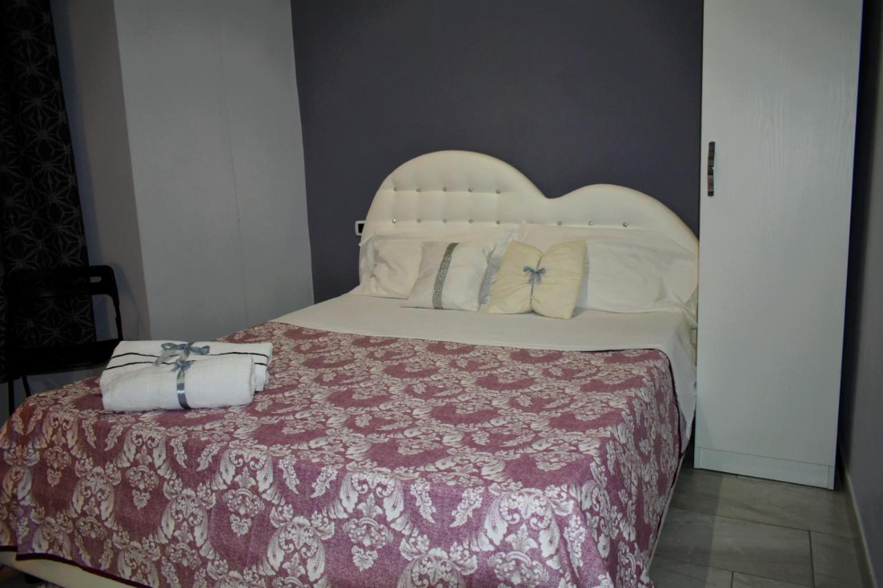 B&B Della Fortuna เนเปิลส์ ภายนอก รูปภาพ
