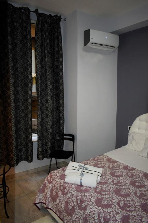 B&B Della Fortuna เนเปิลส์ ภายนอก รูปภาพ